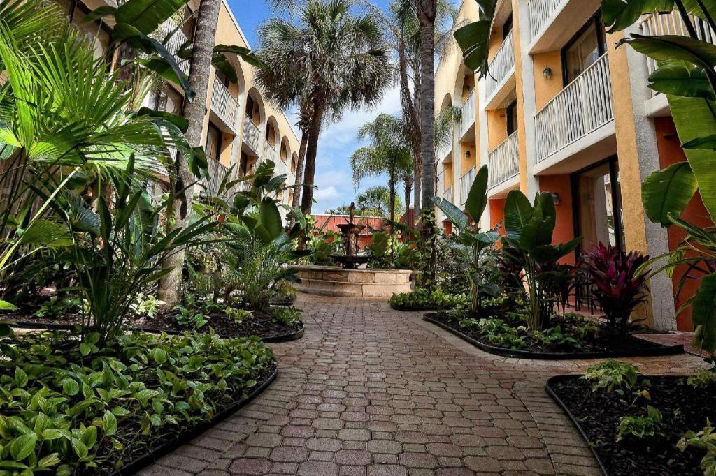 Westgate Towers Hotel Four Corners Luaran gambar